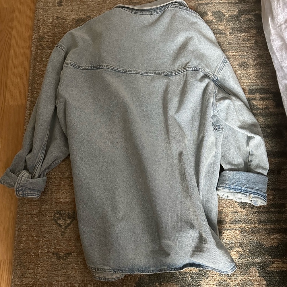 H&M 100% Cotton Oversized Button Down - Picture 2 of 4